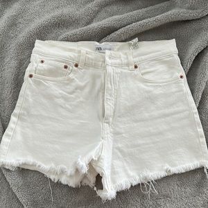 Zara high rise white denim stretch shorts